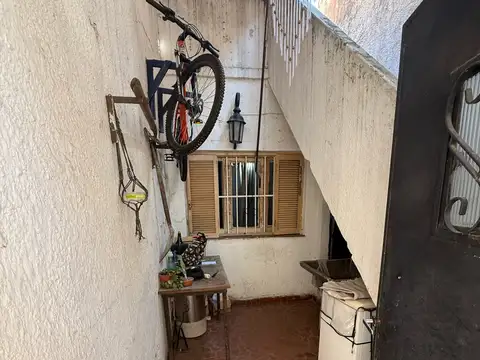 Depto Tipo Casa en Venta en Barrio España y Hospitales, USD 23.500