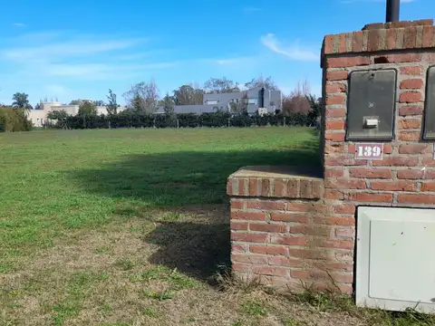 Terreno en Venta en Santa Irene, USD 68.000