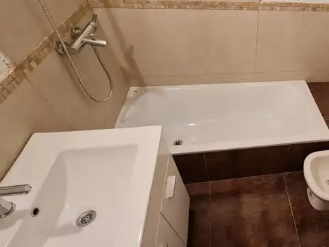 Depto Tipo Casa 3 ambientes con 1 baño