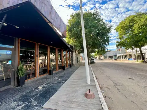 Local en Venta en Reconquista, USD 320.000