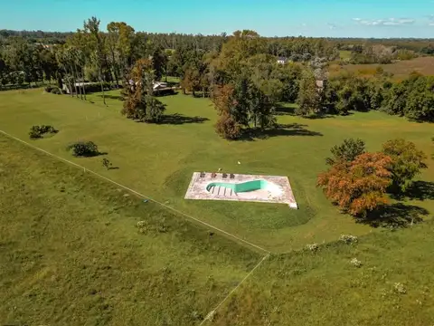 Chacra de 6 hectáreas. Posibilidad de subdividir.