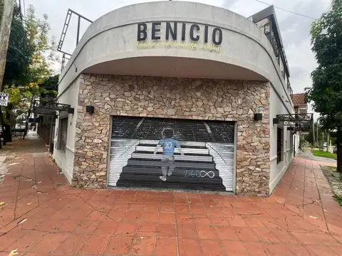 ALQUILER LOCAL CASTELAR NORTE SANTA ROSA ESQUINA