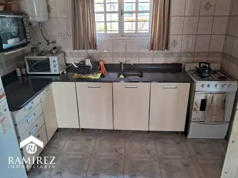 En Venta CASA EN SANTA ROSA DE CALAMUCHITA “ BARRIO SANTA MONICA “