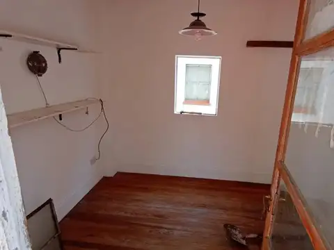 Departamento tipo casa en venta en Flores