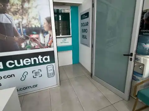 Local en Alquiler en Centro, USD 2.500