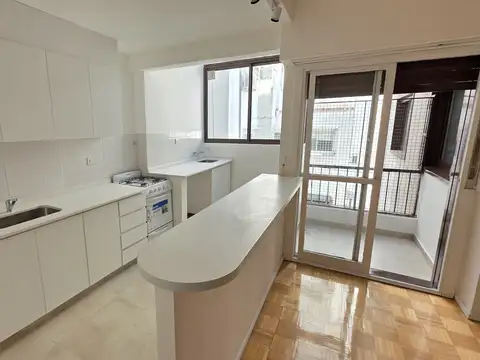 3 ambientes completamente reciclado en Palermo en 8vo piso - Apto Crédito
