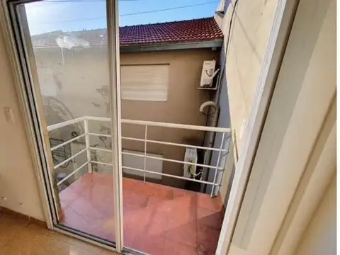 Depto Tipo Casa en Venta de 1 dormitorio