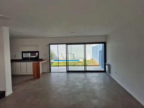 Casa en Alquiler de 3 dormitorios