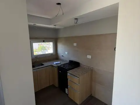 Departamento en Alquiler en Quilmes, $ 650.000