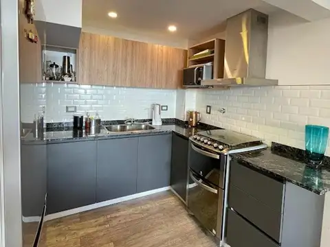 Depto Tipo Casa 3 ambientes con 3 baños