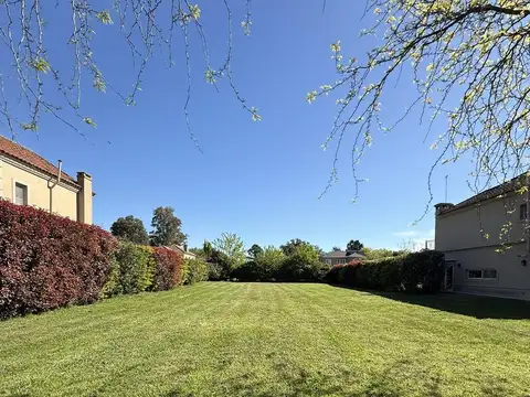 Terreno en Venta en Manzanares, USD 66.000