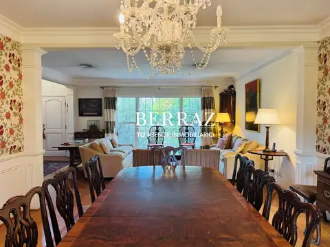 Casa 12 ambientes con 6 baños