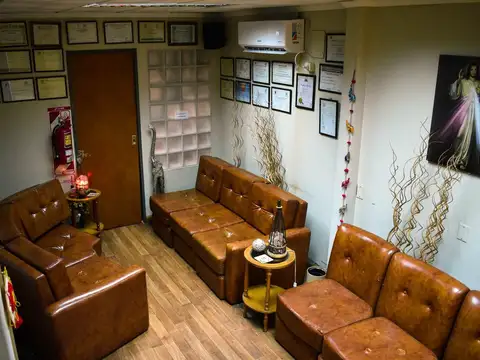 VENTA LOCAL EN CABALLITO 65 METROS CUADRADOS