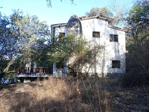 Casa en Venta con 4 cocheras