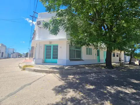Venta, Casa, 3 Ambientes, Cochera, Apto crédito,  Concepción Del Uruguay, Entre Ríos.