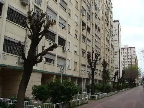 BARRIO NAGERA - DEPARTAMENTO 4 AMBIENTES TODO EXTERNO - 72 M2 - TODO SOL Y VERDE