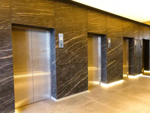 Oficina en Alquiler en San Nicolás, USD 52.000