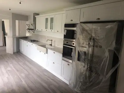 CASA EN VANTA - RIO GALLEGOS