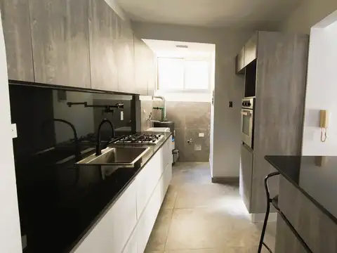 Venta Departamento 3 amb. San Telmo - Reciclado a nuevo