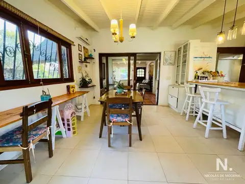 Casa en Alquiler Temporal en Playa Mansa, USD 12.000