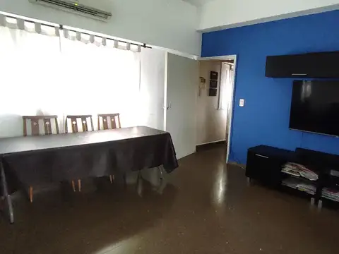Depto Tipo Casa en Venta de 5 ambientes