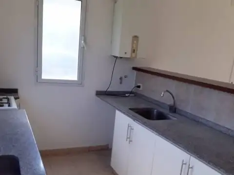 OPORTUNIDAD! APTO CREDITO Casa venta 3 ambientes en La Candela Pilar lote de 310 m2