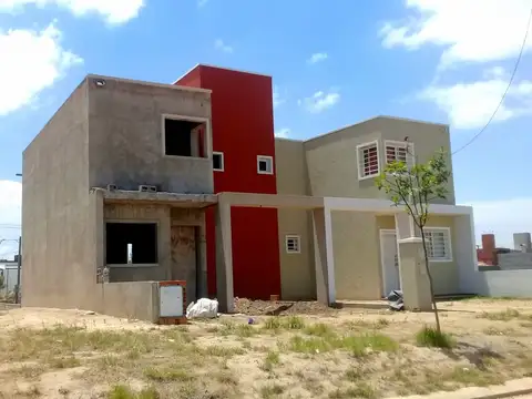 Depto Tipo Casa en Venta de 4 ambientes