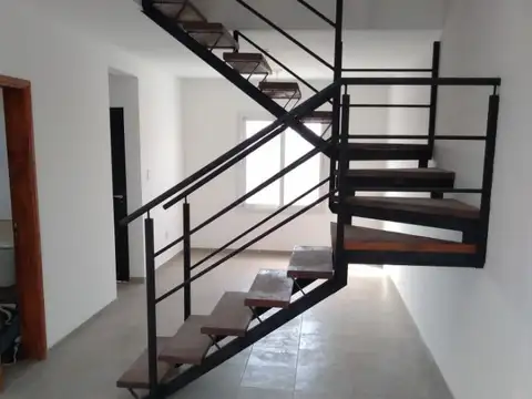 Depto Tipo Casa en Venta en Valle Cercano, USD 59.000