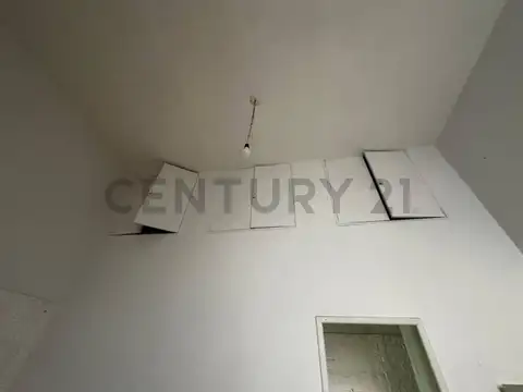 Depto Tipo Casa 2 amb. c/patio y gran terraza