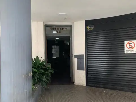 Cochera centrica - Pasaje Araya 958