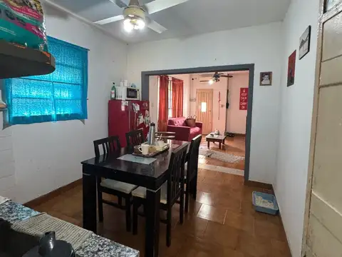 Depto Tipo Casa en Venta 50 años
