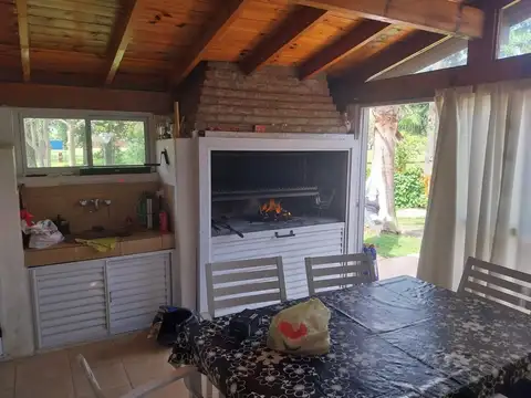 Casa en el CSIS.... Excelente Estado/Oportunidad