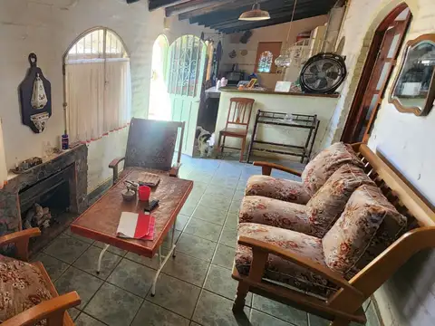 ¿quieres naturaleza y confort  Esta casa te lo da todo ... ¡solo faltas vos!