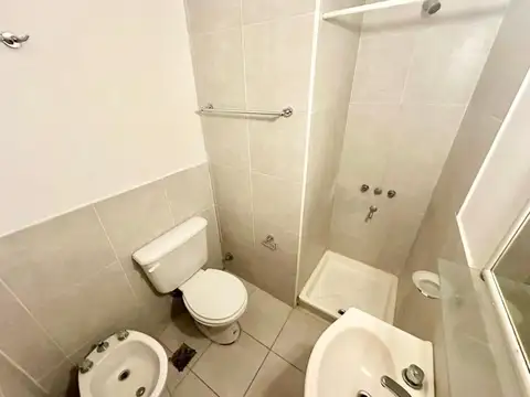 Departamento en Alquiler en Castelar Sur, $ 400.000