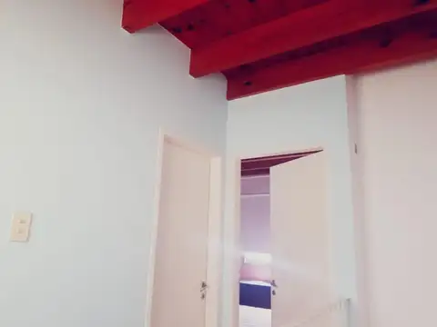 Duplex de 3 ambientes con cochera y patio