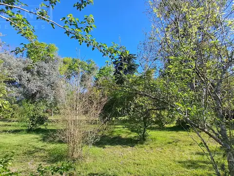 Venta. Lote Terreno 1592 M2. Barrio Parque El Remanso. Exaltación de la Cruz