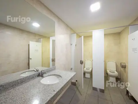 Oficina en Venta al Norte