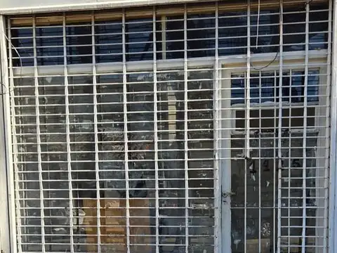 Av. Avellaneda al 1400