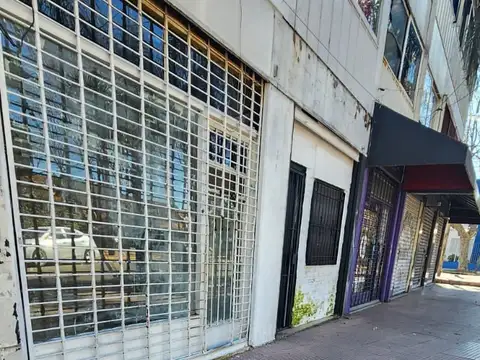 Av. Avellaneda al 1400