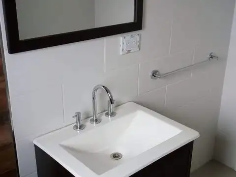 Departamento de 2 ambientes con cochera