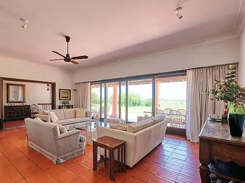 Casa en Alquiler 40 años