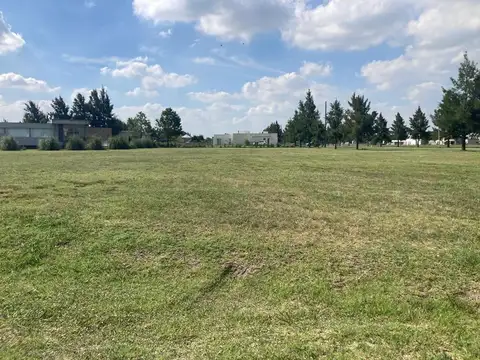 Espectacular lote en Fincas de san vicente Golf