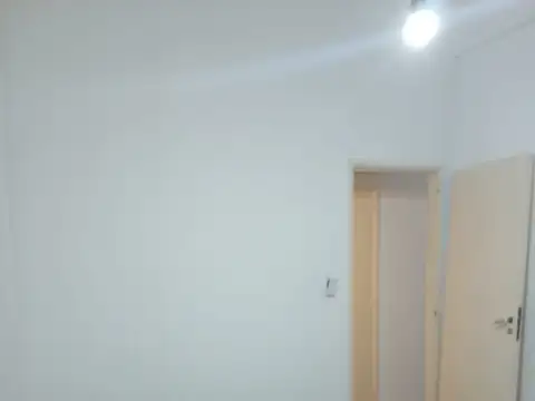 Departamento en Alquiler en Recoleta, $ 700.000