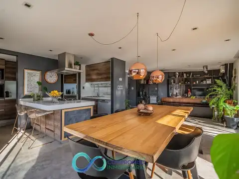 Venta Depto 3 Amb Frente Apto Crédito c/doble cochera. VERSALLES