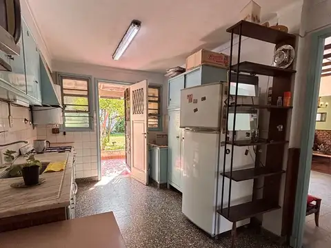 Casa Chalet 3 ambientes con jardin en Venta en Villa Ballester