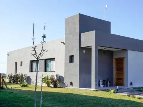 Casa en Venta en San Lucas, USD 170.000