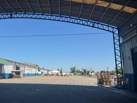 Depósito  1.400 M2 Hurlingham - San Martín - Parque Cerrado