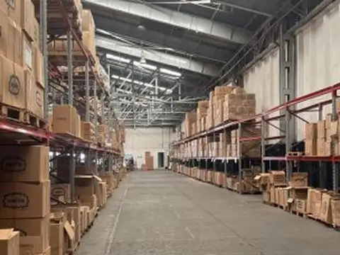 Galpon en Alquiler 250  mts Fondo