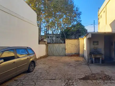 LOTE 8.66 x 21.00 en venta en Villa Ballester