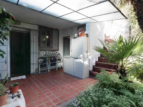 Depto Tipo Casa en Venta en Colegiales, USD 335.000